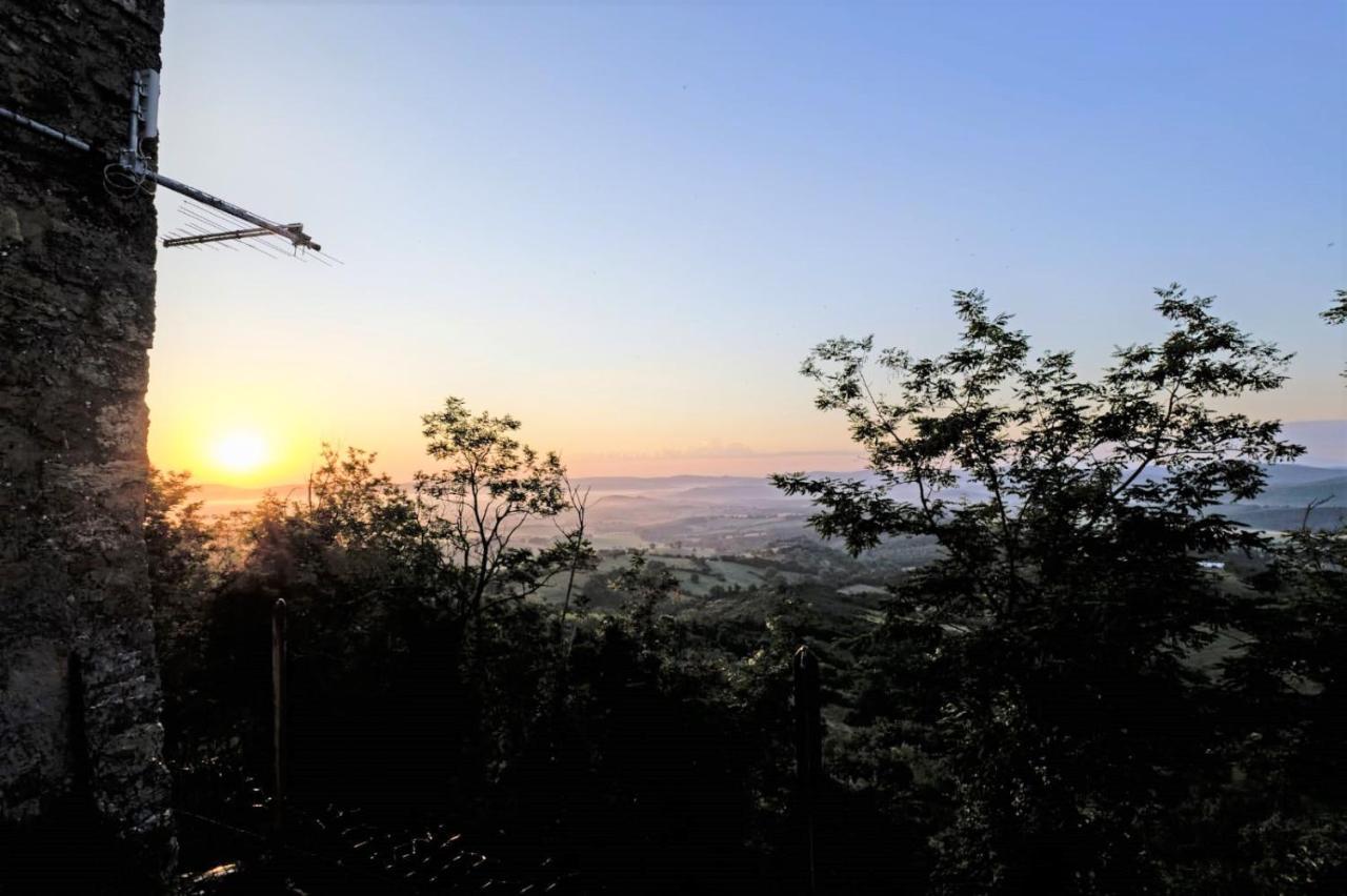 House With Stunning Views Βίλα Chiusdino Εξωτερικό φωτογραφία